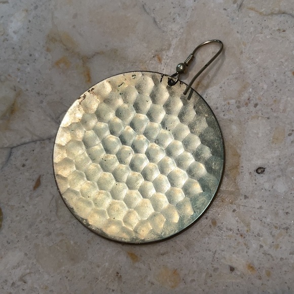 CIRCULAR Dish FAUX GOLD TEXTURED EARRINGS - Picture 3 of 4